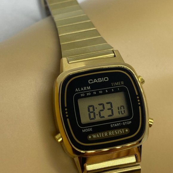 Casio Watch for Ladies Brand New - Picture 1 of 10